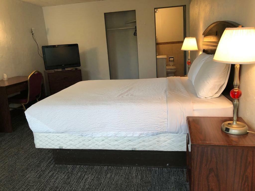 Portland Super Value Inn المظهر الخارجي الصورة